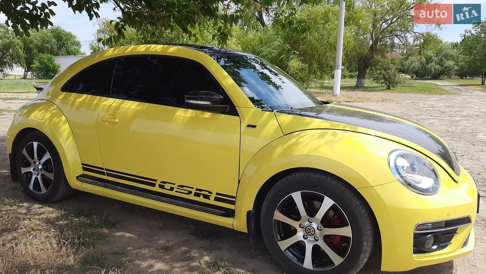 2013 Volkswagen Beetle - мініатюра 3