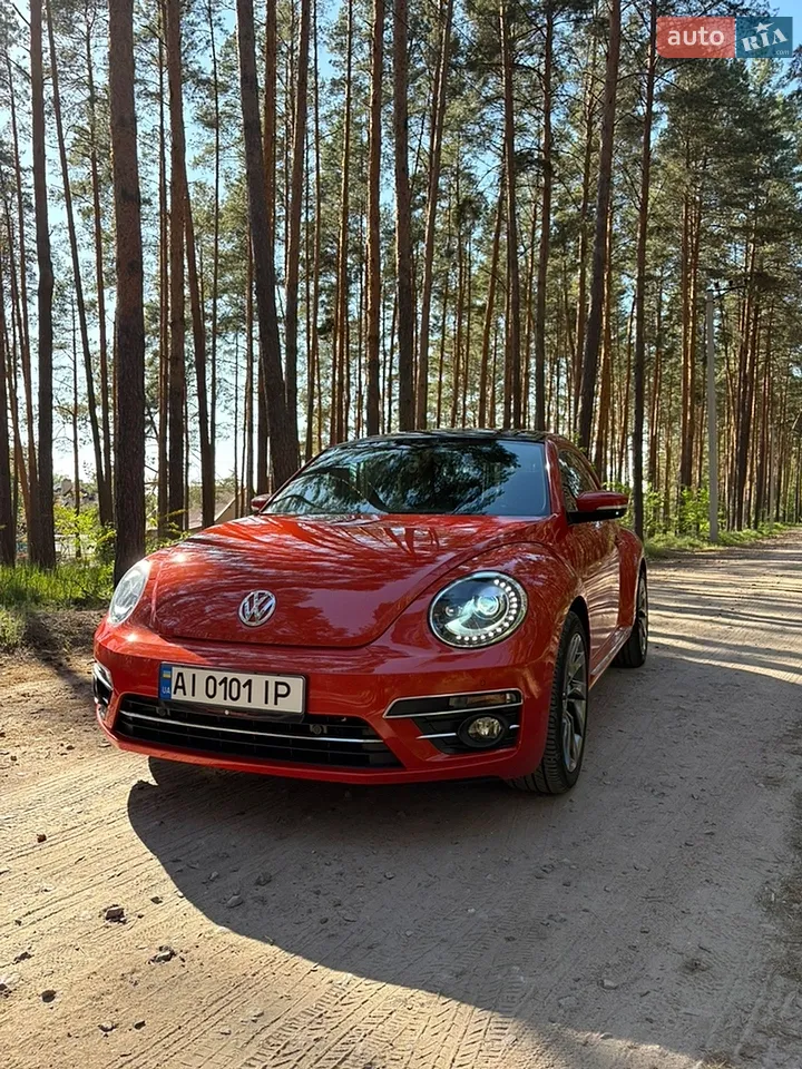 2019 Volkswagen Beetle - мініатюра 17