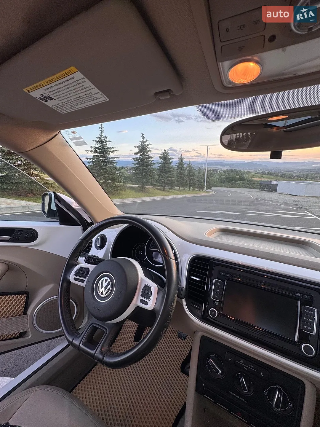 2013 Volkswagen Beetle - мініатюра 9