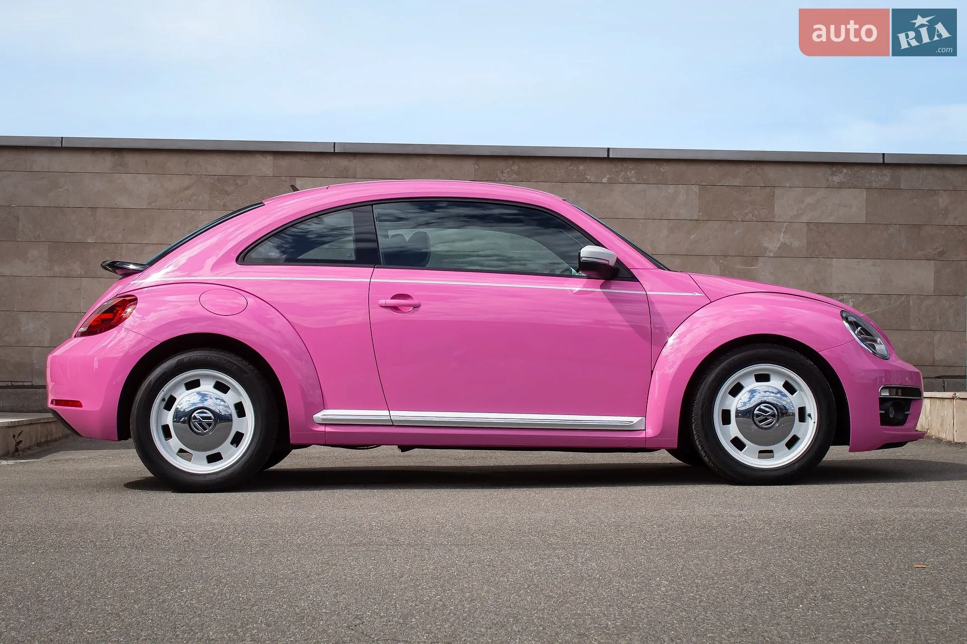 2015 Volkswagen Beetle - мініатюра 2