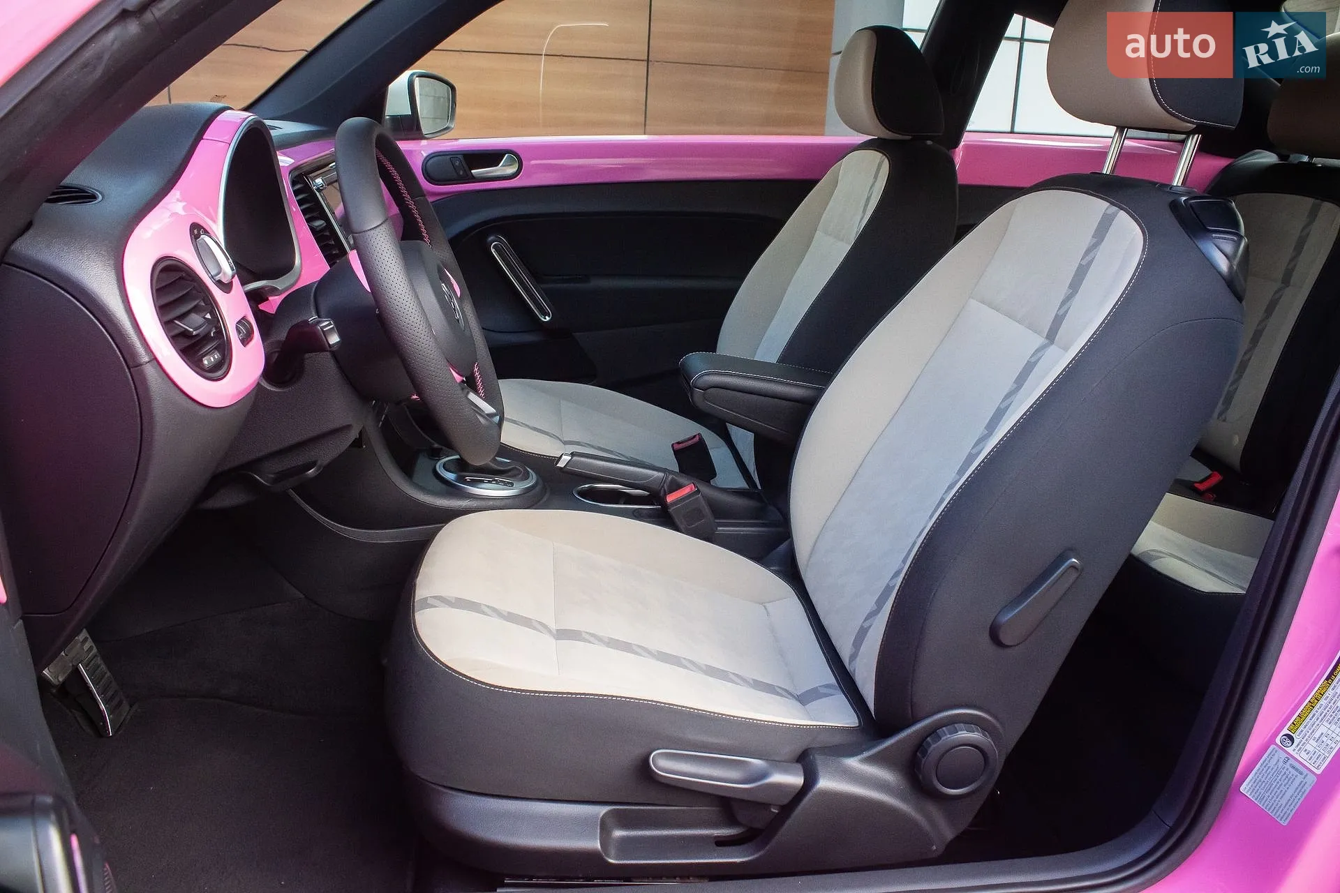 2015 Volkswagen Beetle - мініатюра 11