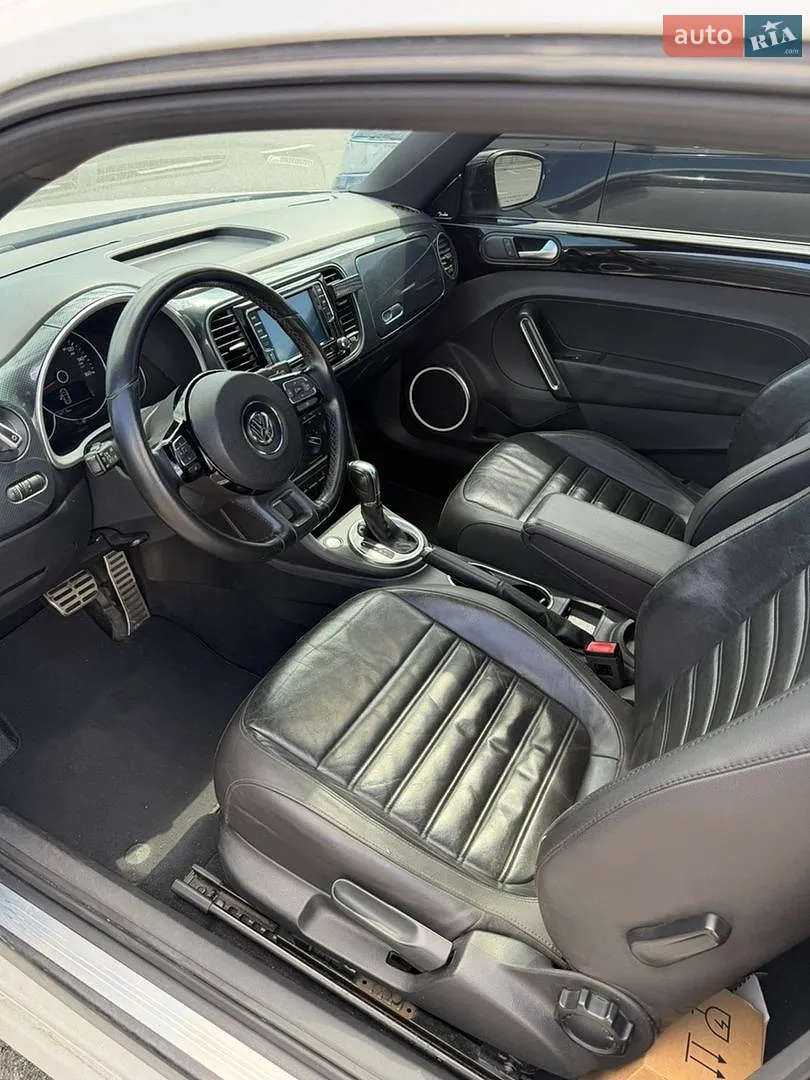 2012 Volkswagen Beetle - мініатюра 33