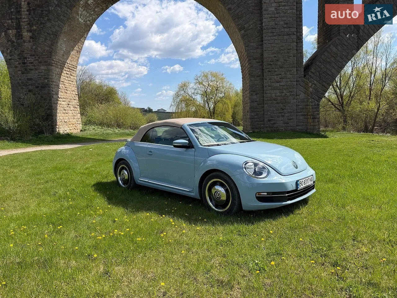 2014 Volkswagen Beetle - мініатюра 10