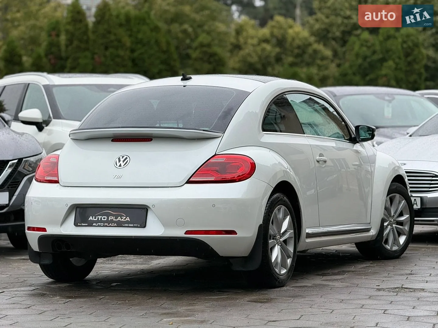 2014 Volkswagen Beetle - мініатюра 21