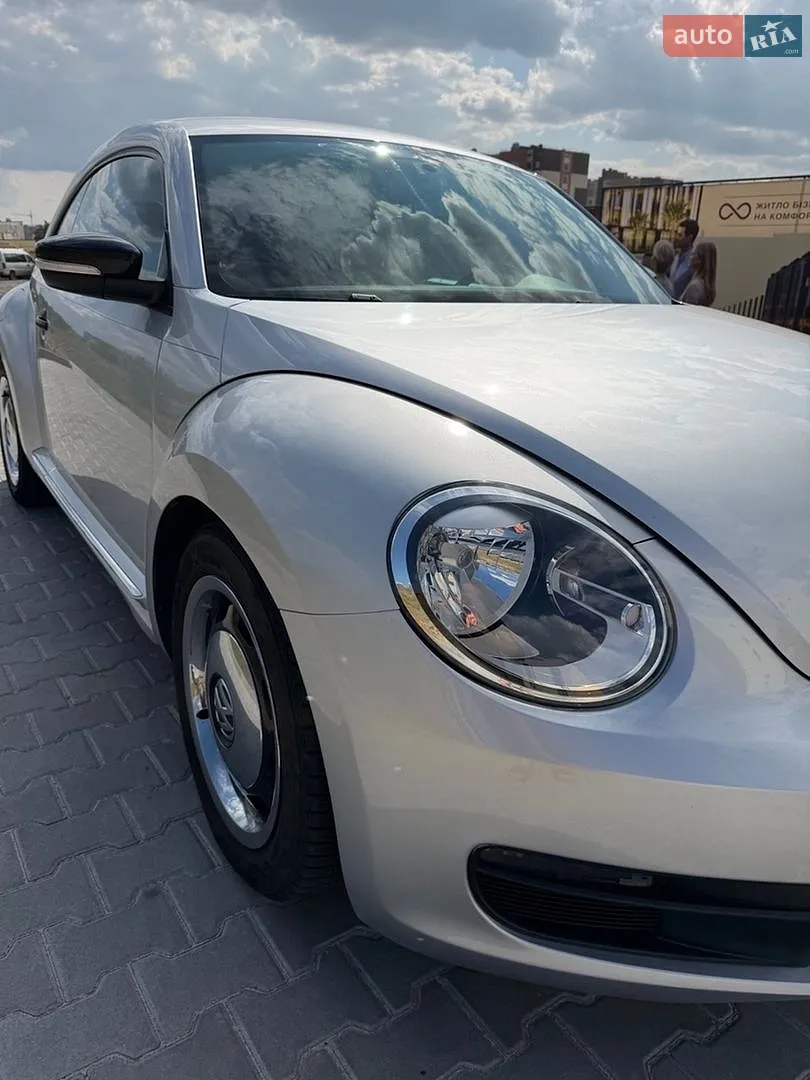 2015 Volkswagen Beetle - мініатюра 2