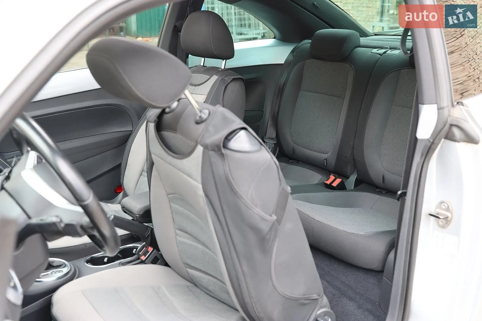 2013 Volkswagen Beetle - мініатюра 18
