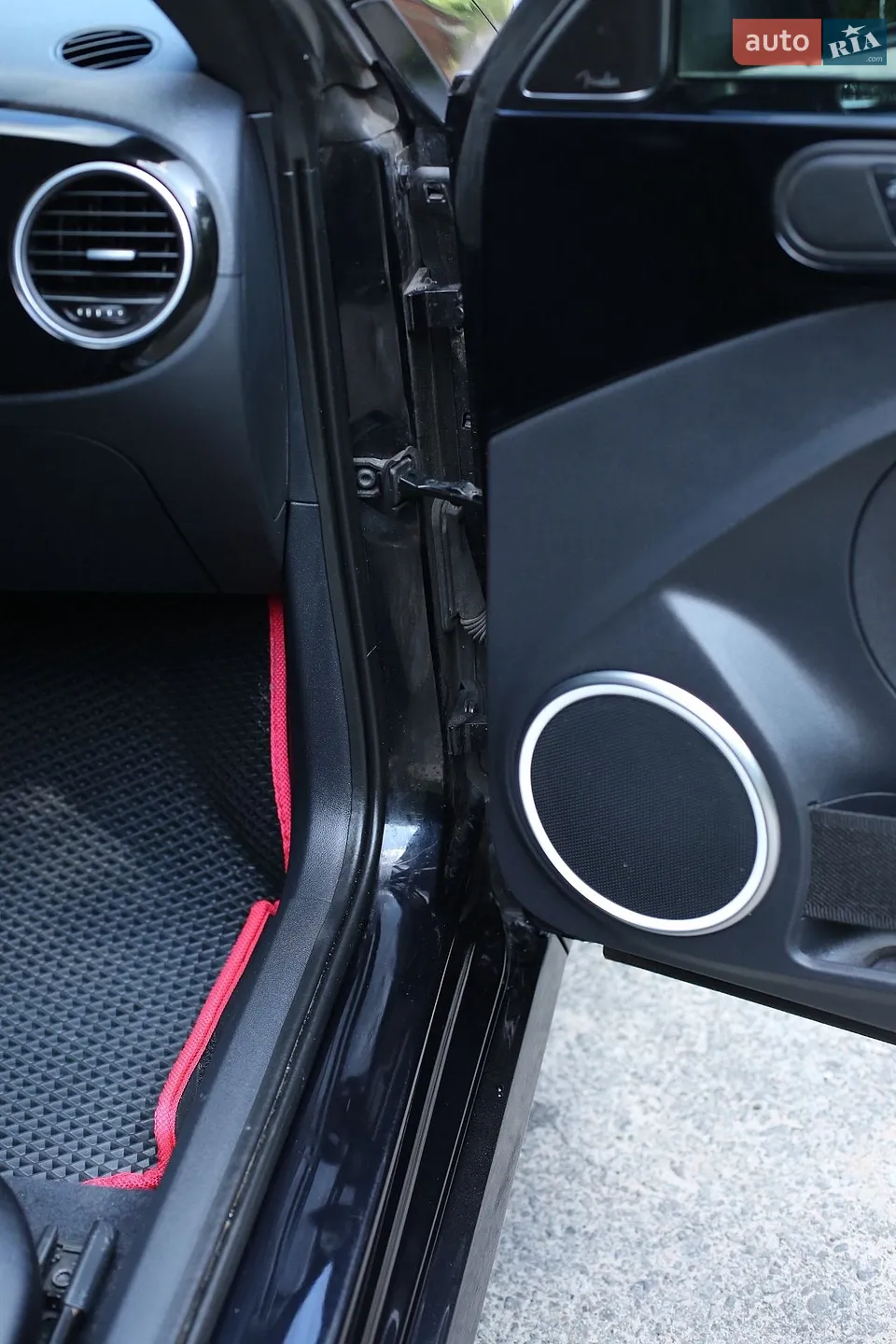 2016 Volkswagen Beetle - мініатюра 15