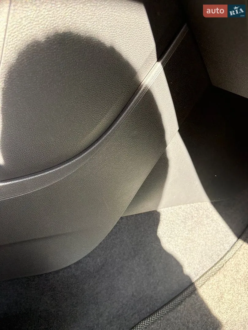 2015 Volkswagen Beetle - мініатюра 15