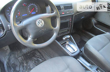 Седан Volkswagen Bora 2004 в Львове