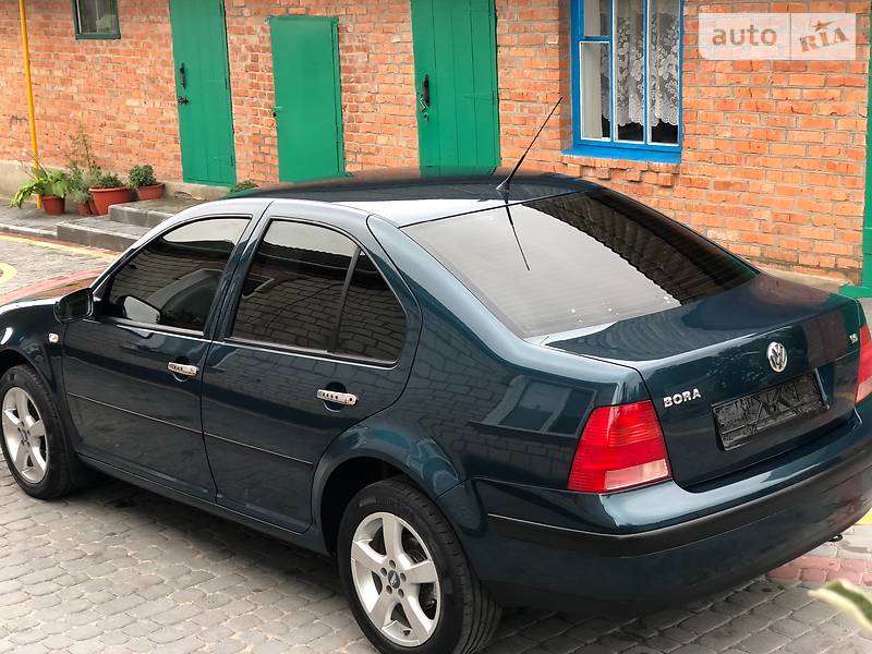 Седан Volkswagen Bora 2006 в Киеве