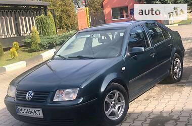 Седан Volkswagen Bora 2000 в Дрогобыче