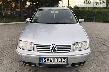 Седан Volkswagen Bora 2001 в Луцьку