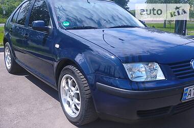 Седан Volkswagen Bora 2002 в Калуші