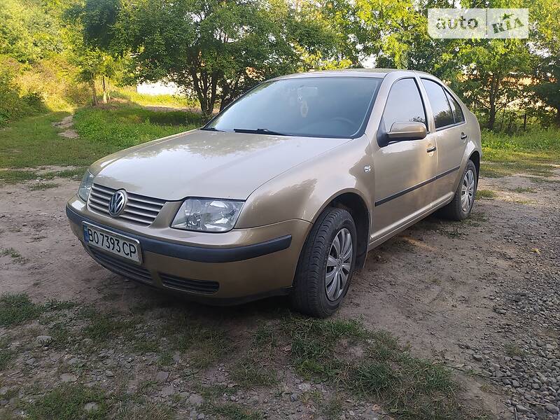 Volkswagen Bora 2001