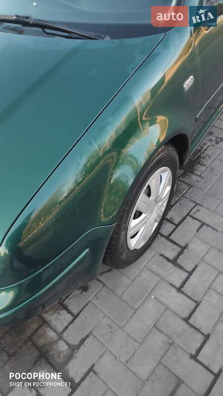 Седан Volkswagen Bora 1999 в Запорожье