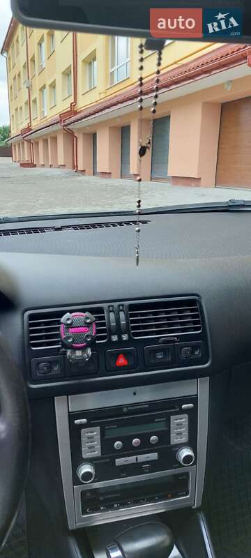 Універсал Volkswagen Bora 2002 в Львові