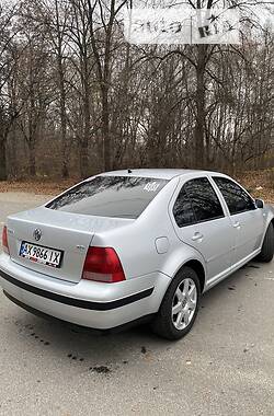 Седан Volkswagen Bora 2005 в Харькове