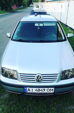 Седан Volkswagen Bora 2000 в Бородянке