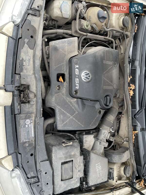 Седан Volkswagen Bora 2001 в Києві