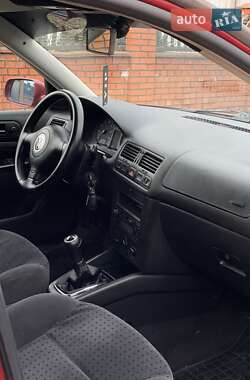 Седан Volkswagen Bora 1999 в 