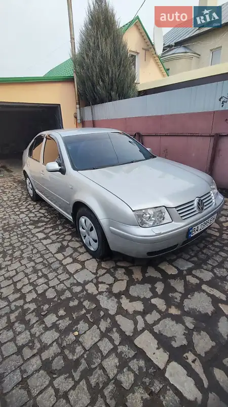 Volkswagen Bora 2004