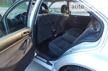 Седан Volkswagen Bora 2000 в Смеле