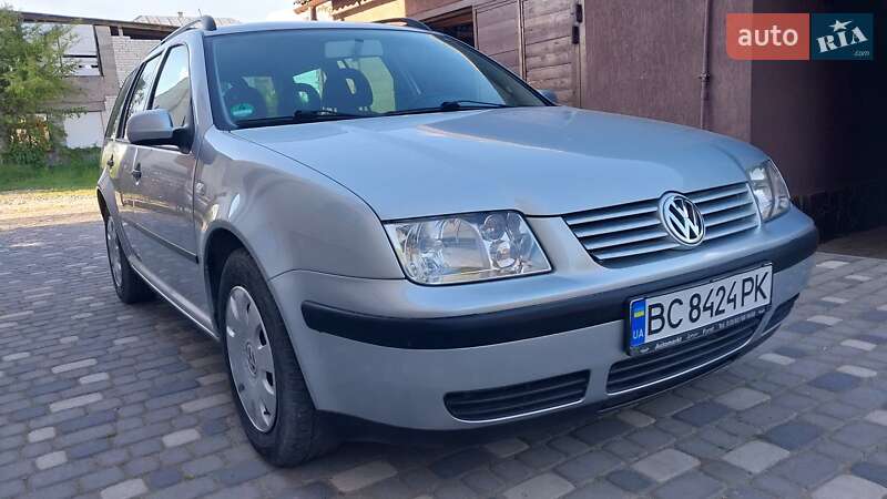 Универсал Volkswagen Bora 2001 в Ходорове