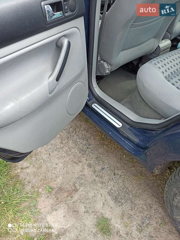 Седан Volkswagen Bora 2001 в Оржиці