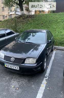 Седан Volkswagen Bora 2001 в Василькове