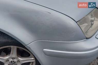 Седан Volkswagen Bora 1998 в 