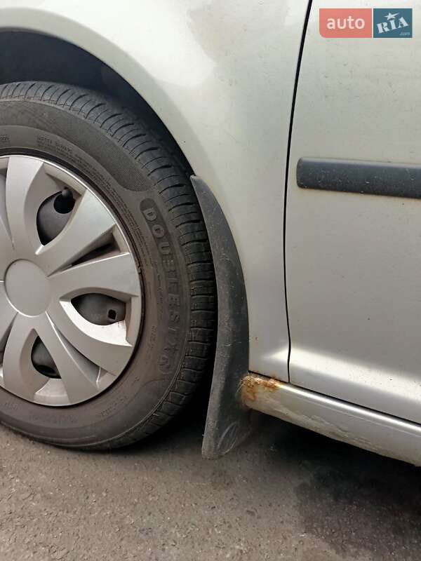 Седан Volkswagen Bora 1999 в Ровно