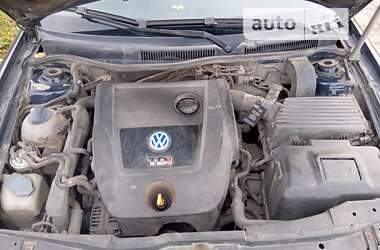 Универсал Volkswagen Bora 2002 в Тетиеве
