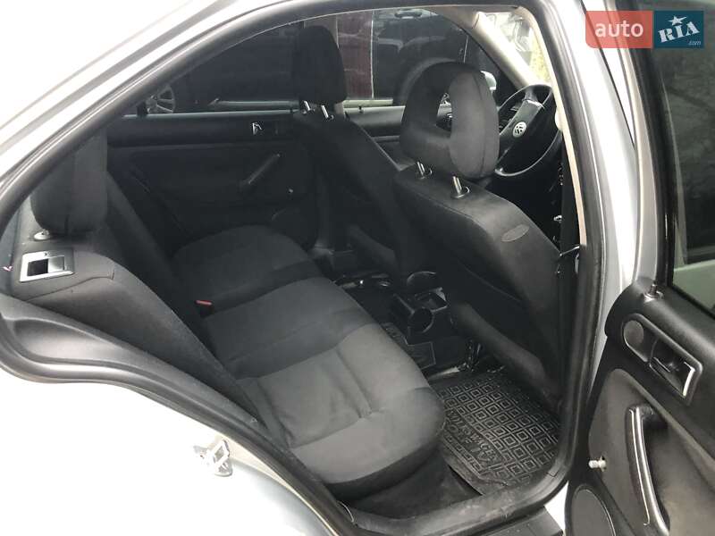 Седан Volkswagen Bora 2001 в Запорожье