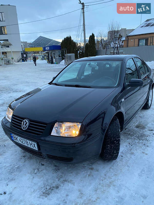 Volkswagen Bora 2001