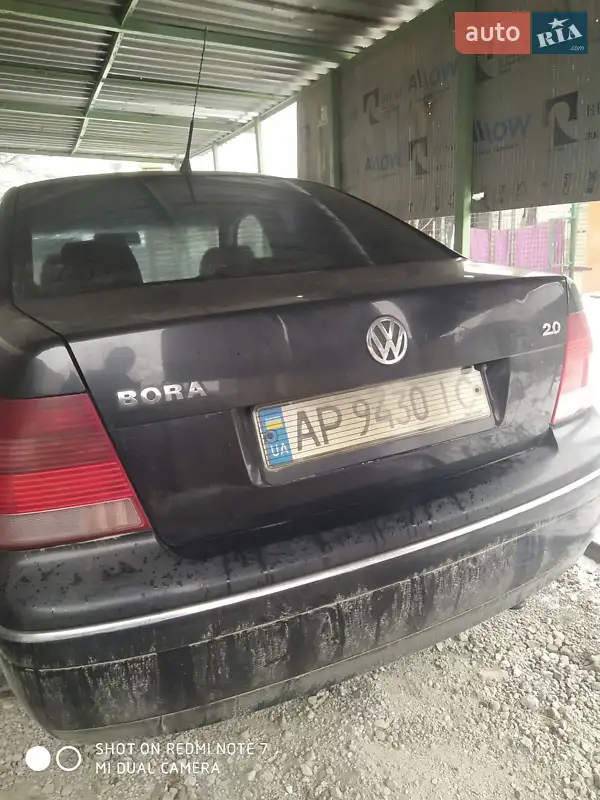 Volkswagen Bora 2002