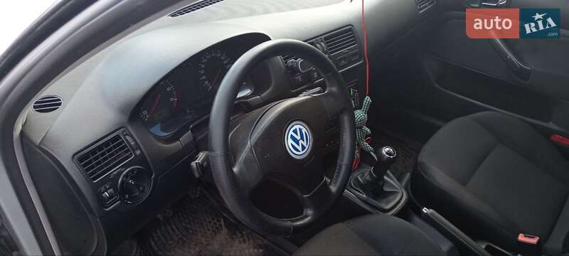 Седан Volkswagen Bora 2003 в Шостке