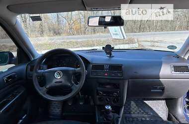 Седан Volkswagen Bora 2000 в Кременчуге