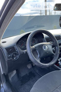 Седан Volkswagen Bora 2001 в Червонограде