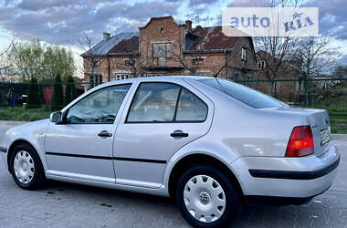 Седан Volkswagen Bora 1999 в Львові