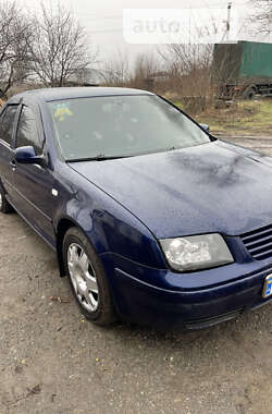 Седан Volkswagen Bora 2002 в Калиновке