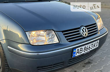 Седан Volkswagen Bora 2004 в Виннице