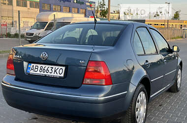 Седан Volkswagen Bora 2004 в Вінниці