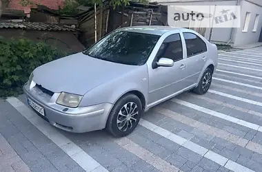 Volkswagen Bora 2001