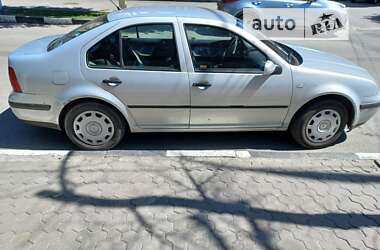 Седан Volkswagen Bora 1999 в Харькове