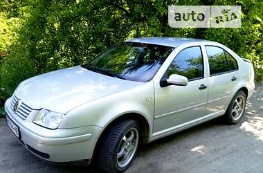 Седан Volkswagen Bora 2000 в Лугинах