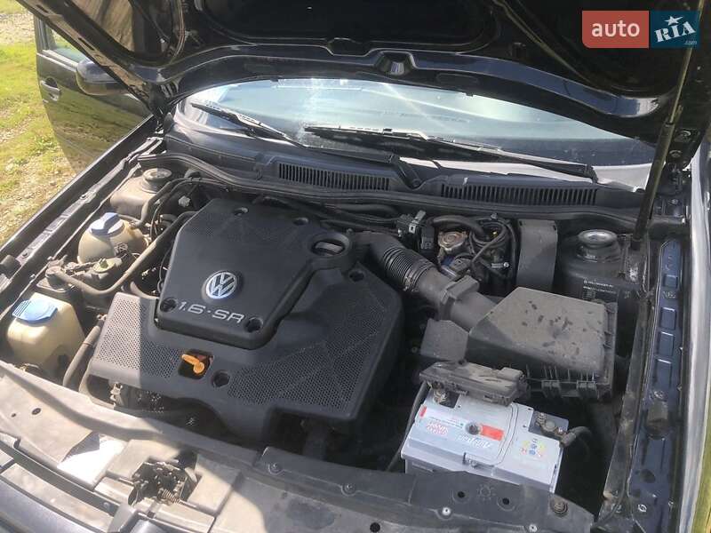 Седан Volkswagen Bora 1999 в Новом Роздоле