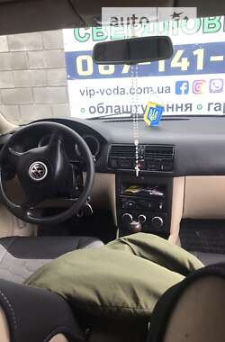 Седан Volkswagen Bora 2001 в Києві