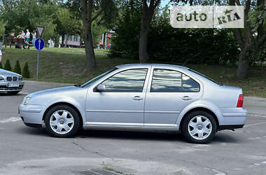 Седан Volkswagen Bora 1998 в Львове