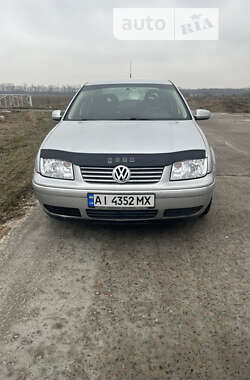 Седан Volkswagen Bora 2002 в Березане