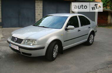 Седан Volkswagen Bora 1999 в Кропивницком